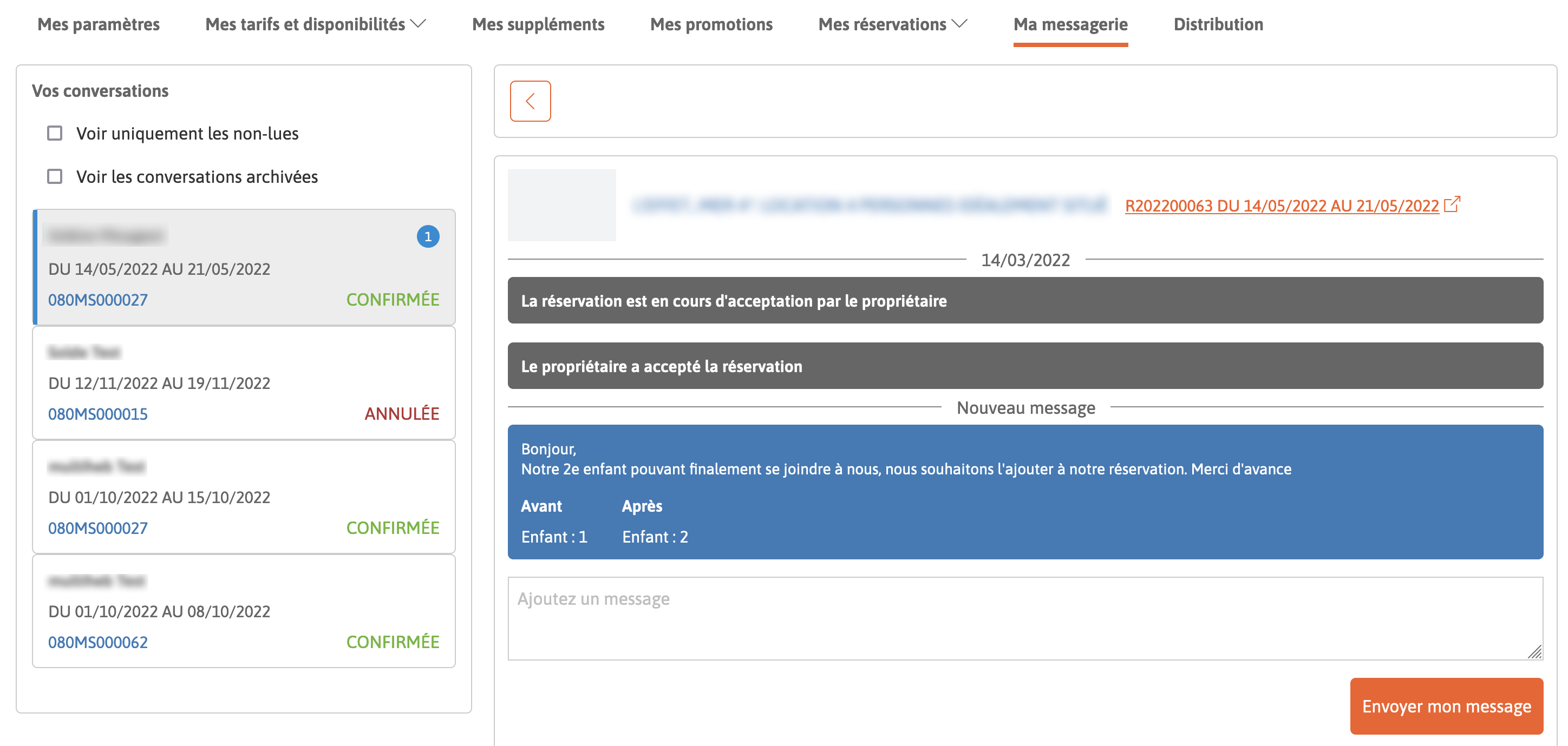 Détail d'une conversation entre propriétaire et client avec notification de demande de modifications.